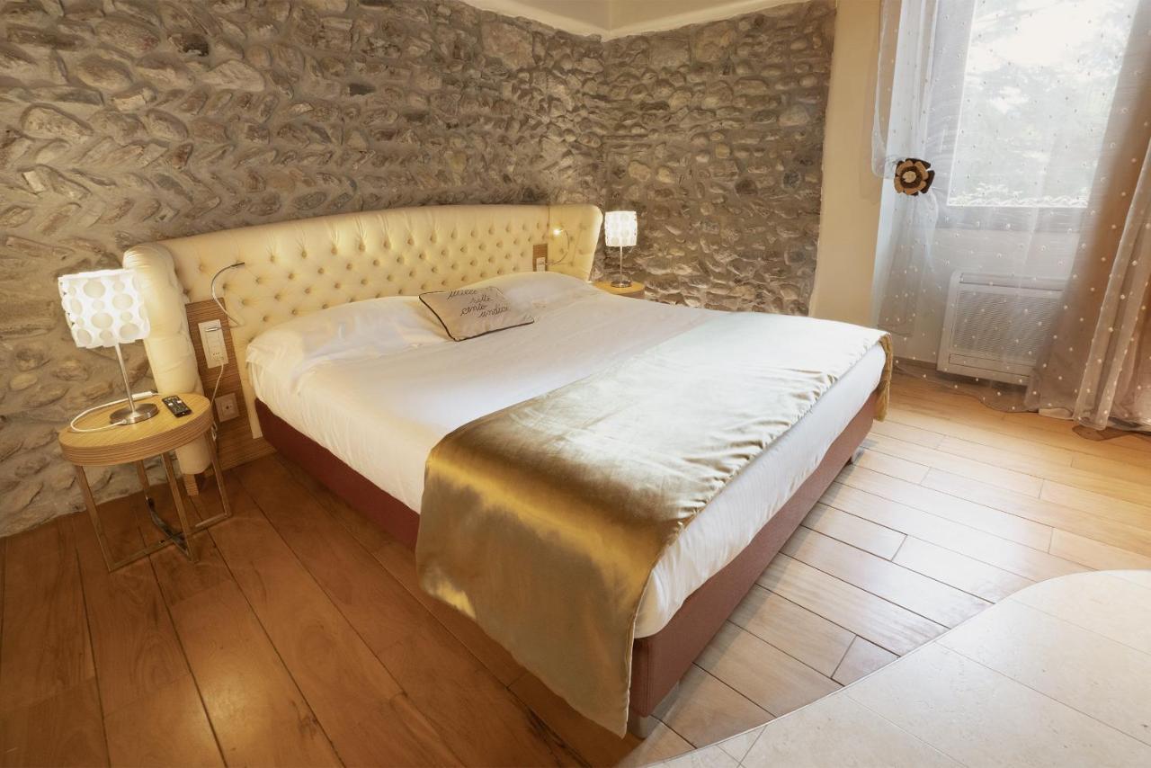 Il Borgo - 1711 Luxury Guest House Arlate Εξωτερικό φωτογραφία