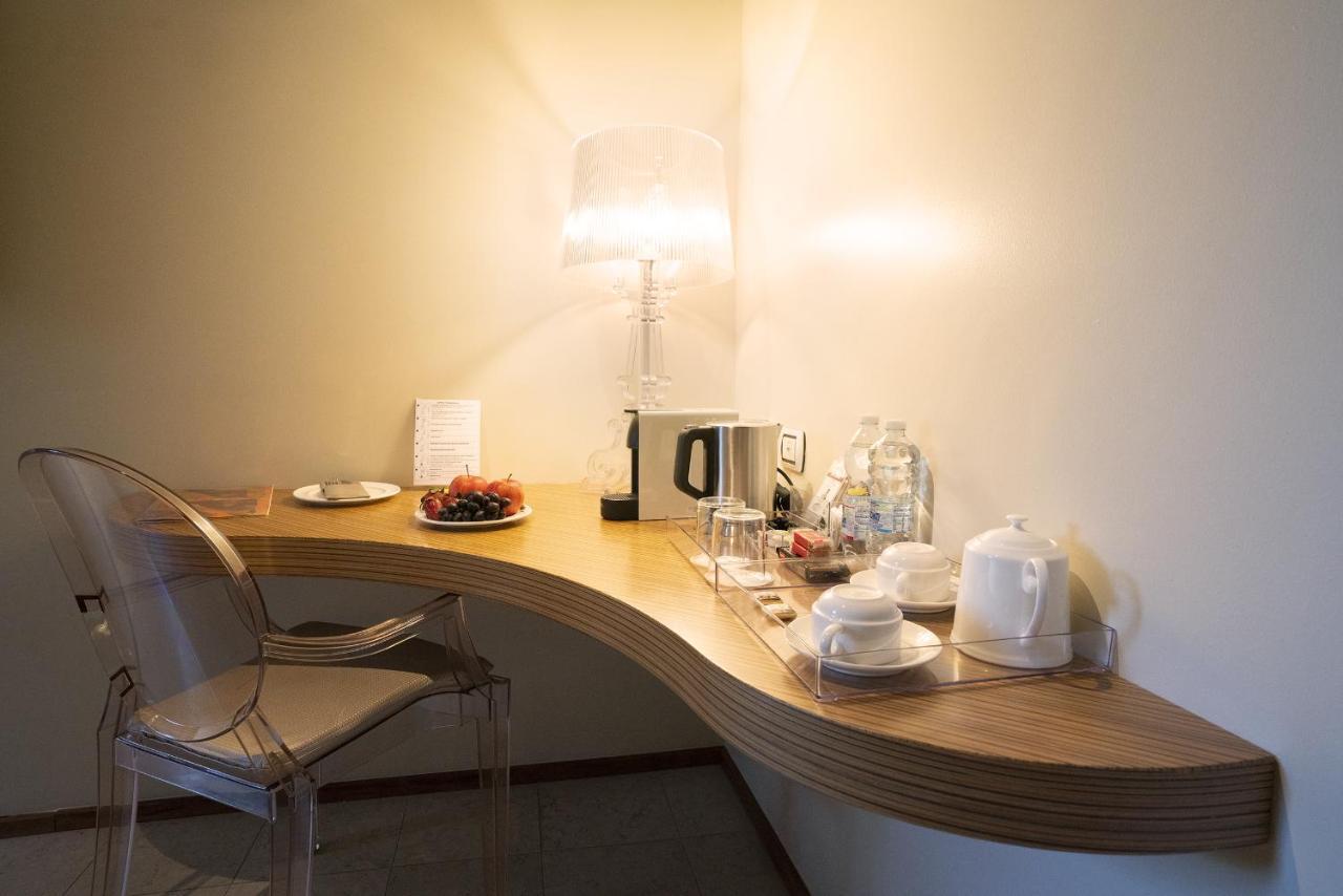 Il Borgo - 1711 Luxury Guest House Arlate Εξωτερικό φωτογραφία