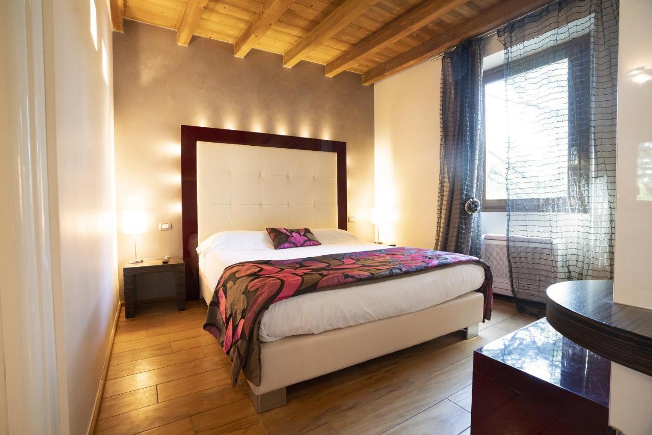 Il Borgo - 1711 Luxury Guest House Arlate Εξωτερικό φωτογραφία
