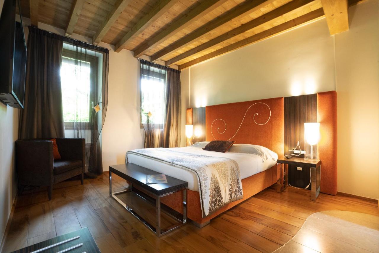 Il Borgo - 1711 Luxury Guest House Arlate Εξωτερικό φωτογραφία