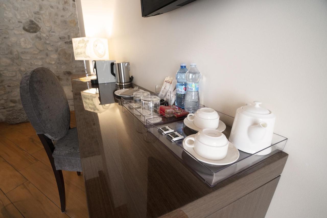 Il Borgo - 1711 Luxury Guest House Arlate Εξωτερικό φωτογραφία