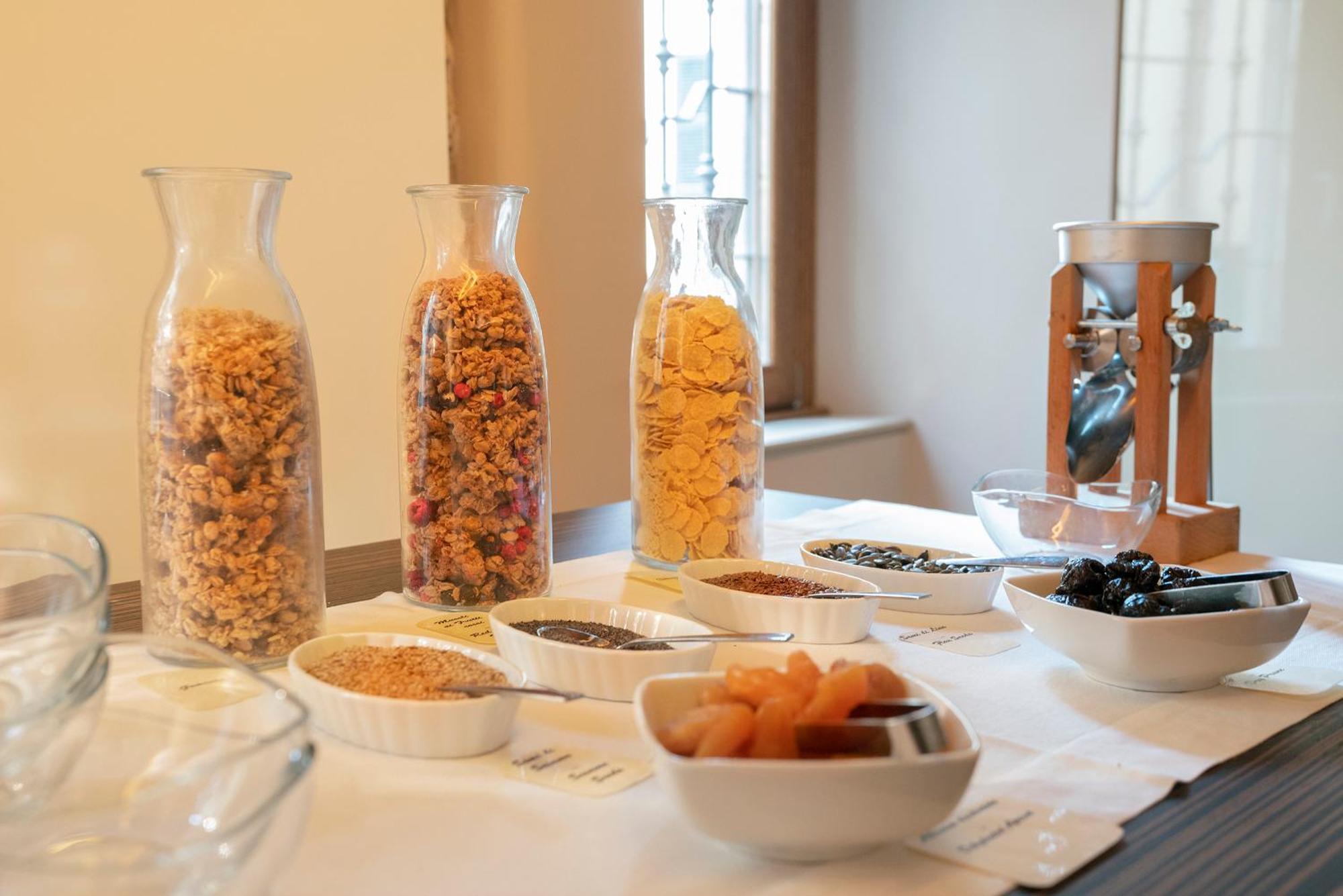 Il Borgo - 1711 Luxury Guest House Arlate Εξωτερικό φωτογραφία